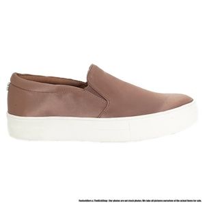 Steve Madden Giles Slip On Platform Sneakers